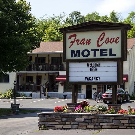 Fran Cove Motel Lake George Exterior photo