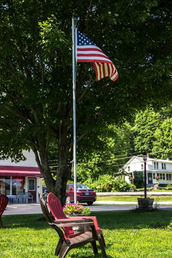 Fran Cove Motel Lake George Exterior photo