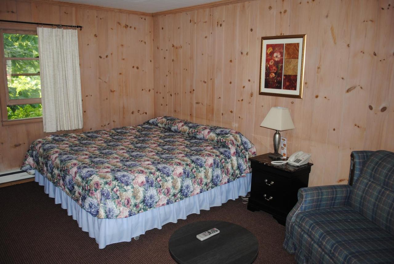 Fran Cove Motel Lake George Room photo